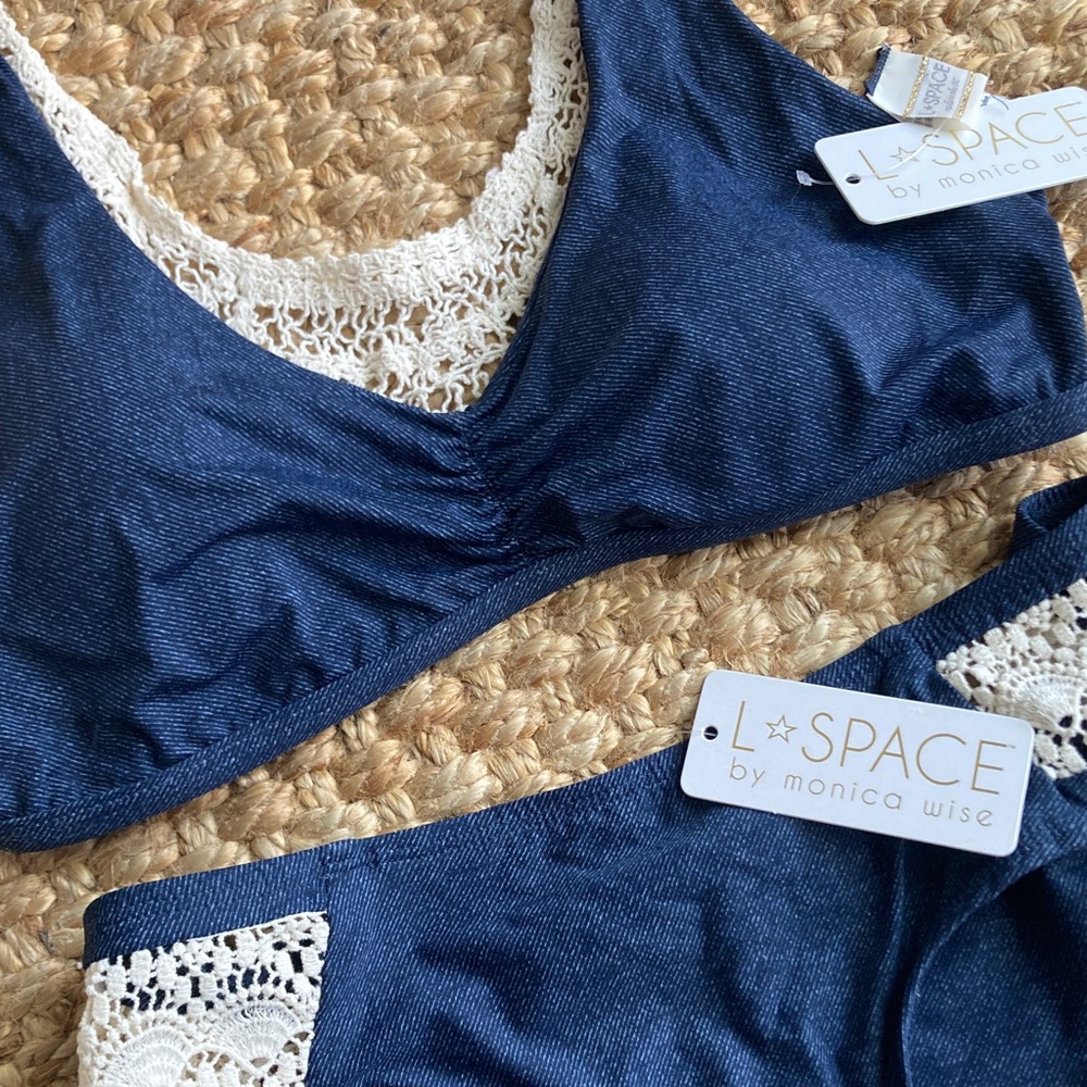 New w Tag: L Space C’EST LA VIE CROCHET Top w Twilight Lace Bottoms. Size Large
